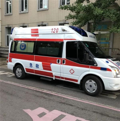 长丰选择我们的救护车出租,开启安心转院之旅